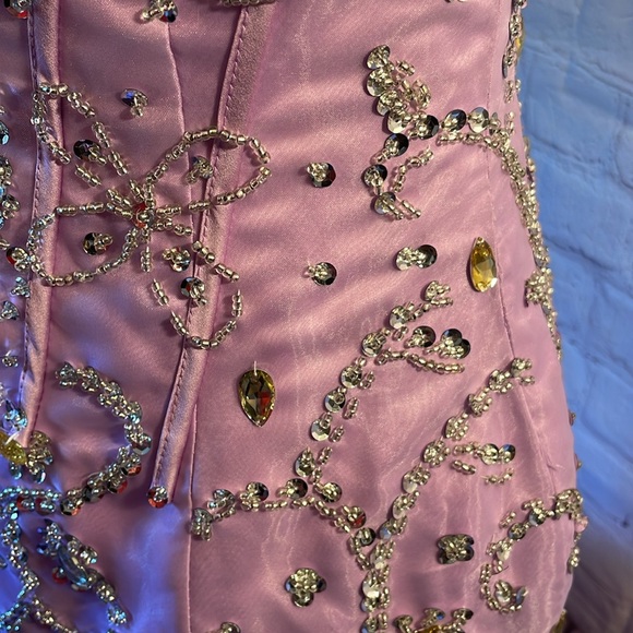 💜 Prom/Formal Gown - Picture 7 of 17
